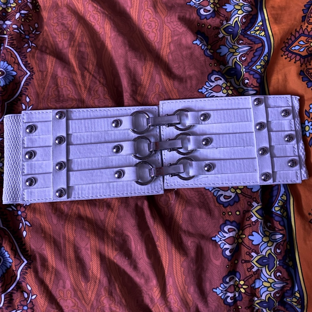 SEND OFFERS goth buckle/ clip belt